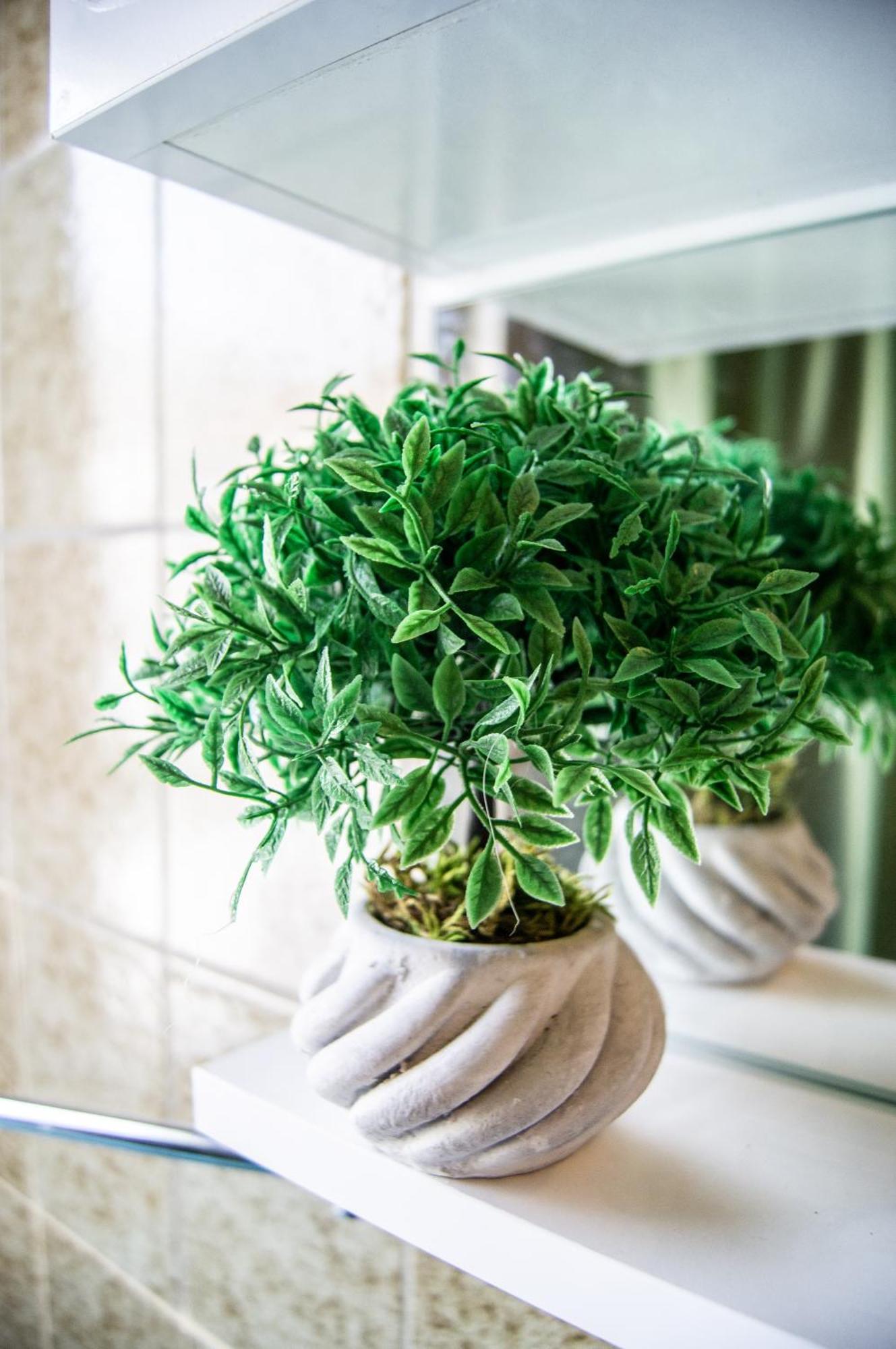Villa Lakeview Paradise Pestani Ngoại thất bức ảnh