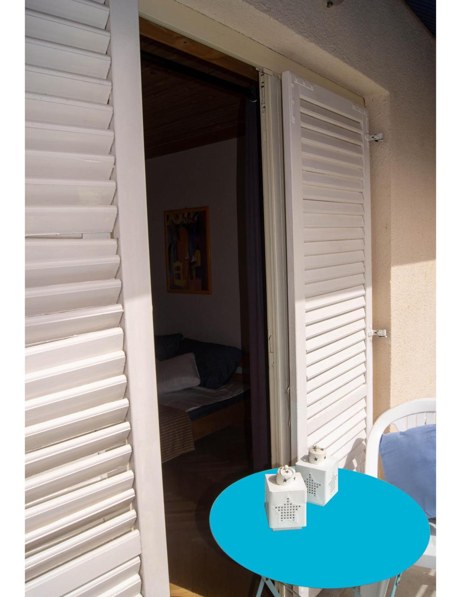 Villa Lakeview Paradise Pestani Ngoại thất bức ảnh