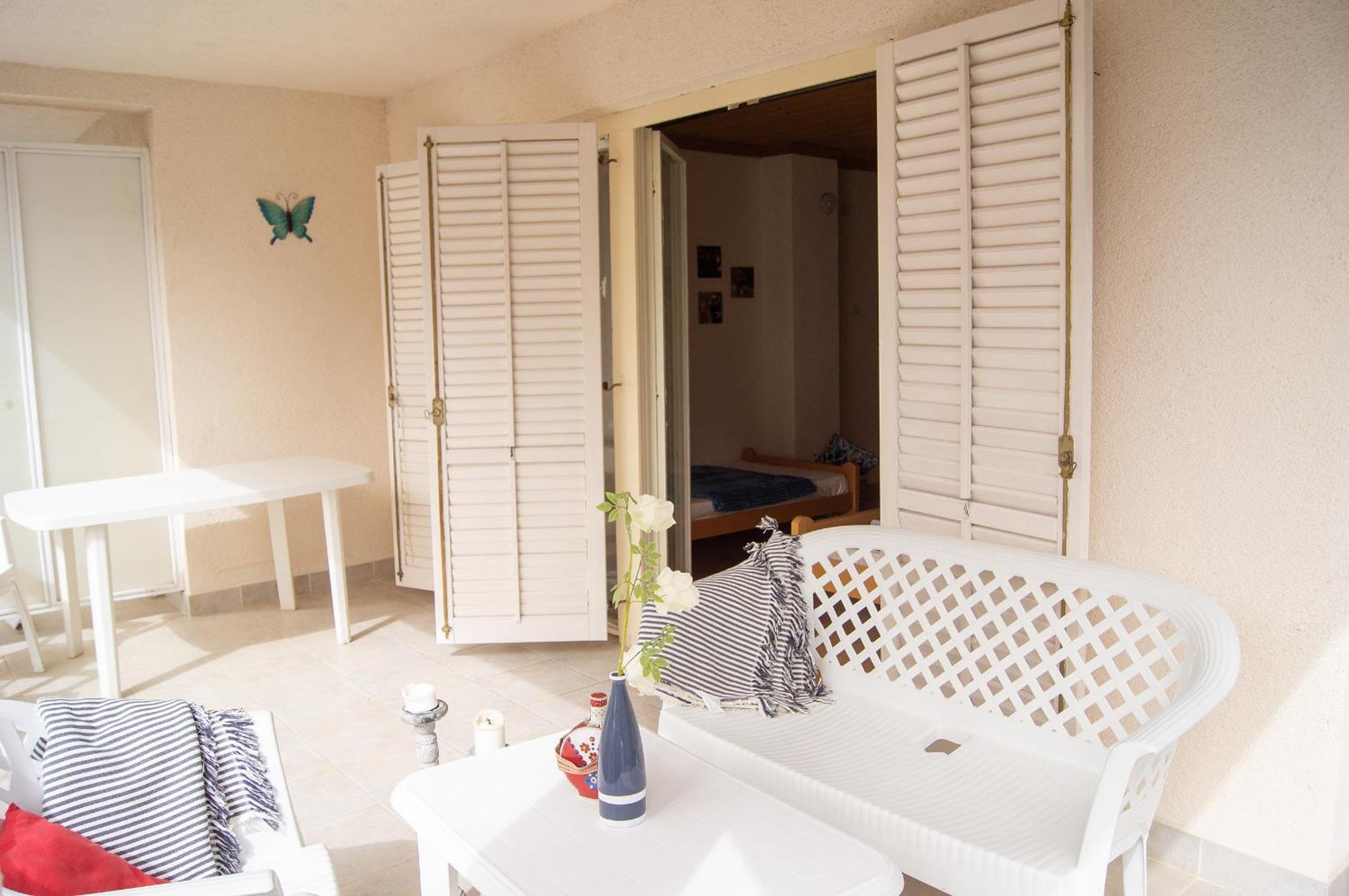 Villa Lakeview Paradise Pestani Ngoại thất bức ảnh